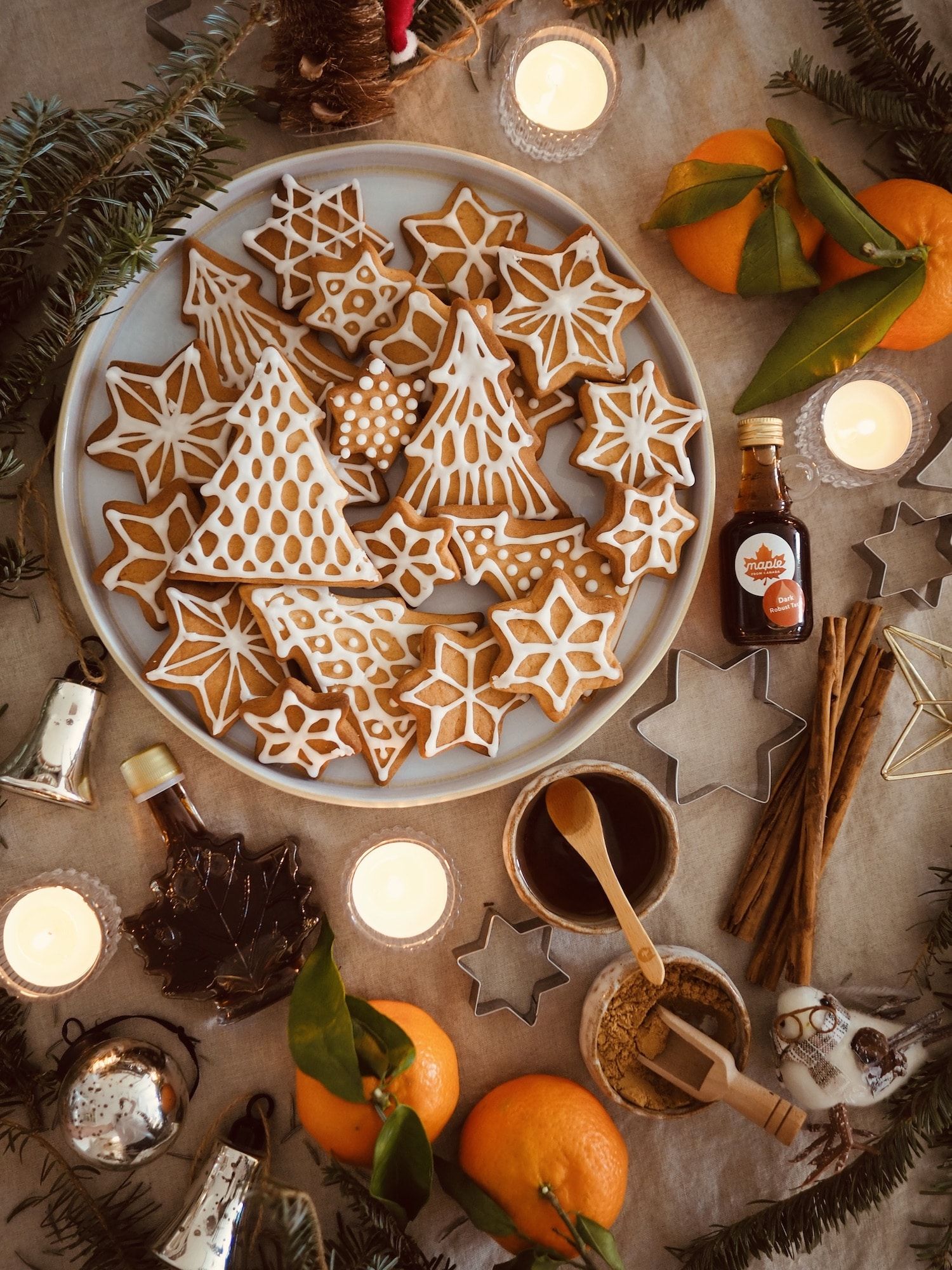 Maple-Gingerbread-Christmas-Biscuits
