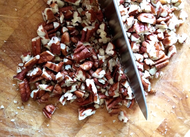 Chopped pecans - Poppy Loves