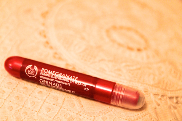 The Body Shop - Pomegranate Firming and Refreshing Eye Roll On