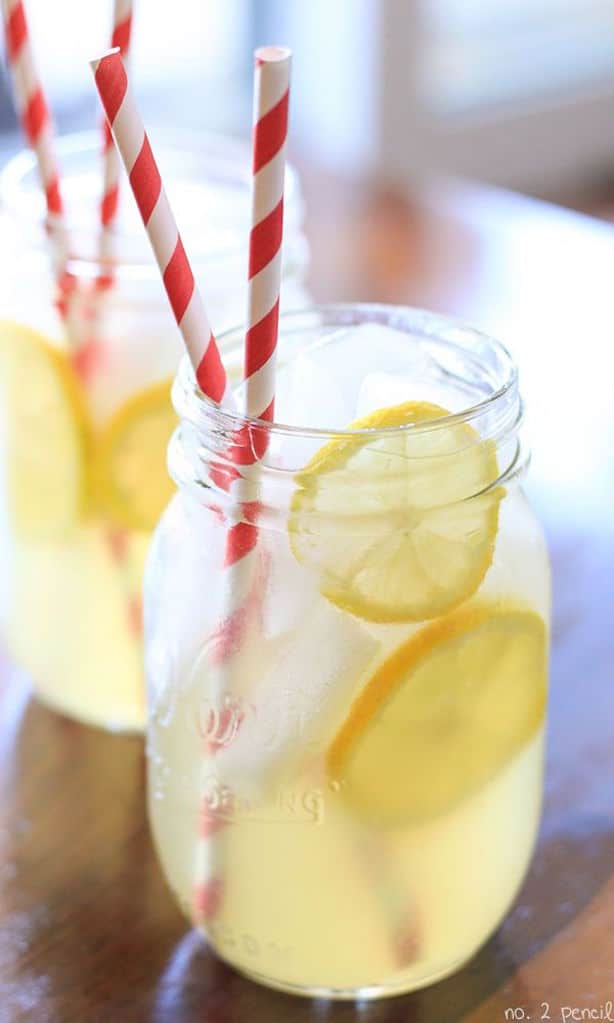 Fresh lemonade