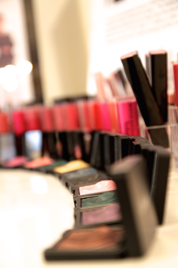 Lina Cameron Make Up Artist