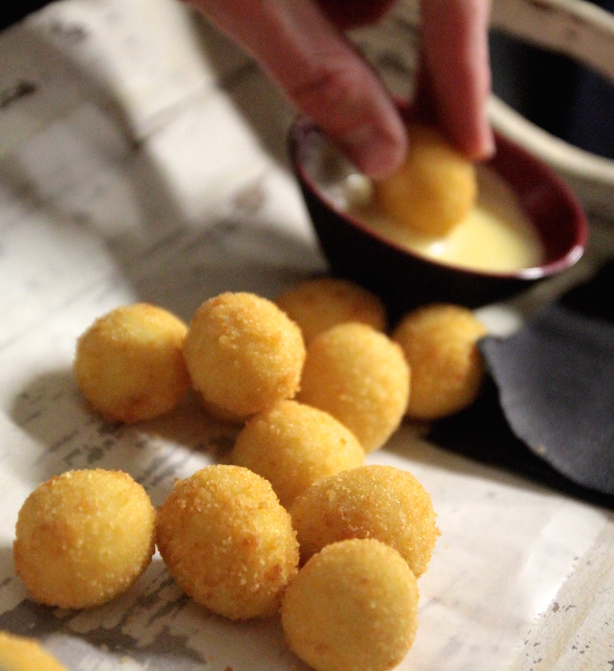Canapes