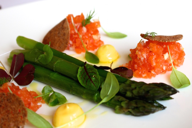 Cured sea trout, English asparagus, smoked mayonnaise