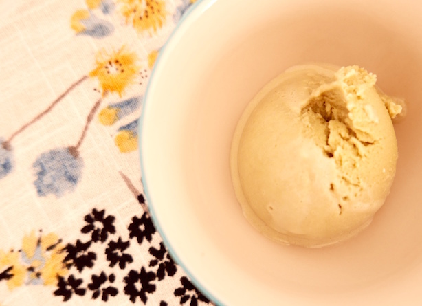 Gelato in a bowl