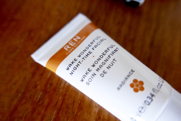 Res Wake Wonderful Night-Time Facial