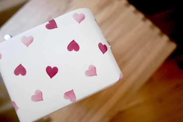 Emma Bridgewater Hearts Radio
