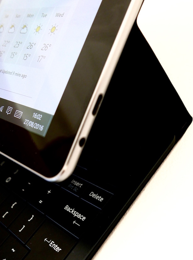 Samsung-TabPro-S-10