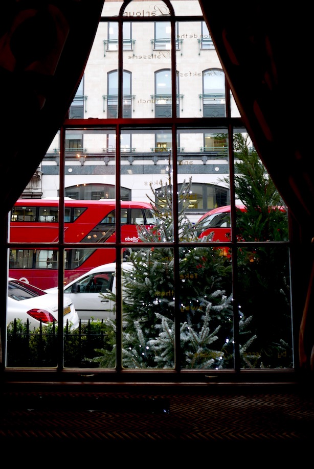 Poppy Loves-Sketch-Sheraton-Grand-London-Park-Lane-9