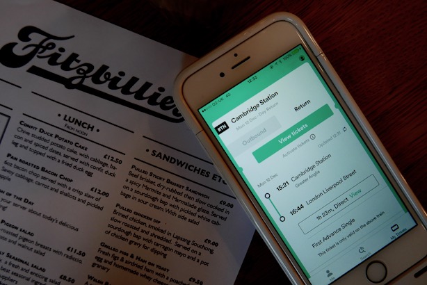 Poppy-Loves-Trainline-Mobile-Ticketing-1