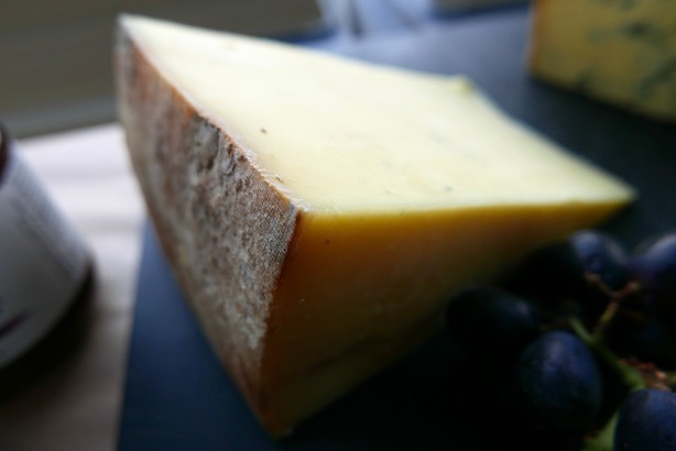Ultimate-Christmas-Cheeseboard-Poppy-Loves-6