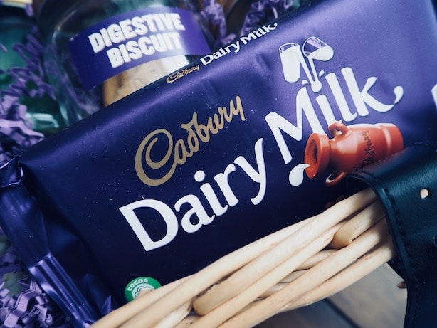 Cadbury-Inventor-Poppy-Loves