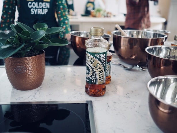 Lyles-Golden-Syrup-Flapjacks-10