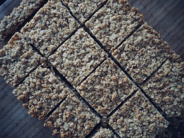 Lyles-Golden-Syrup-Flapjacks-26