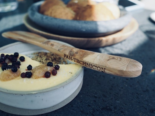Bread fennel, honey & elderberry butter