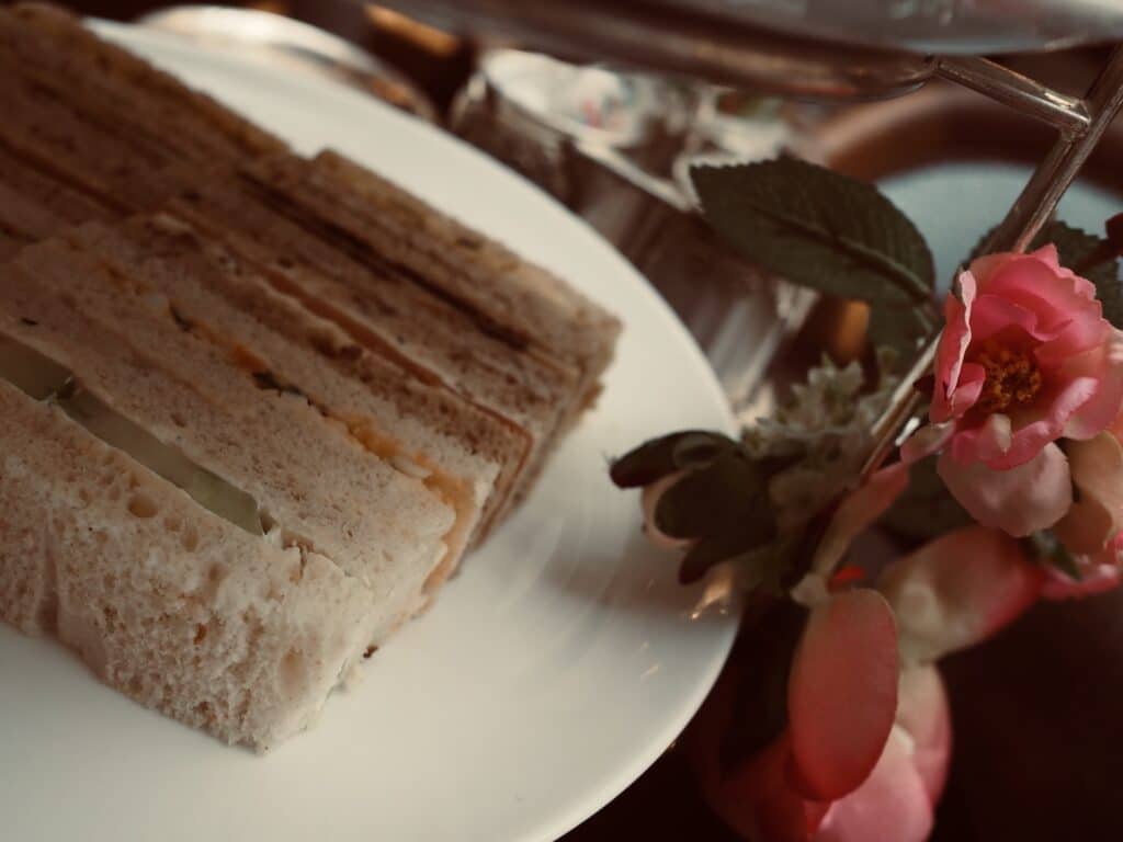 Lanesborough-Afternoon-Tea-Peggy-Porschen
