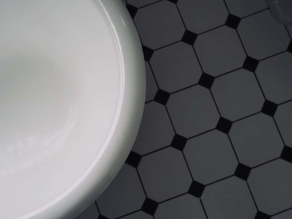 before-after-bathroom