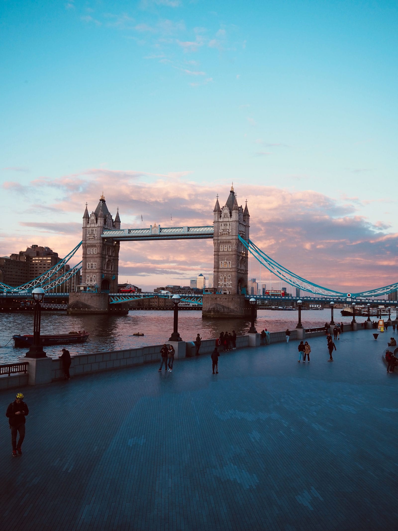 tower-bridge-sunset-1