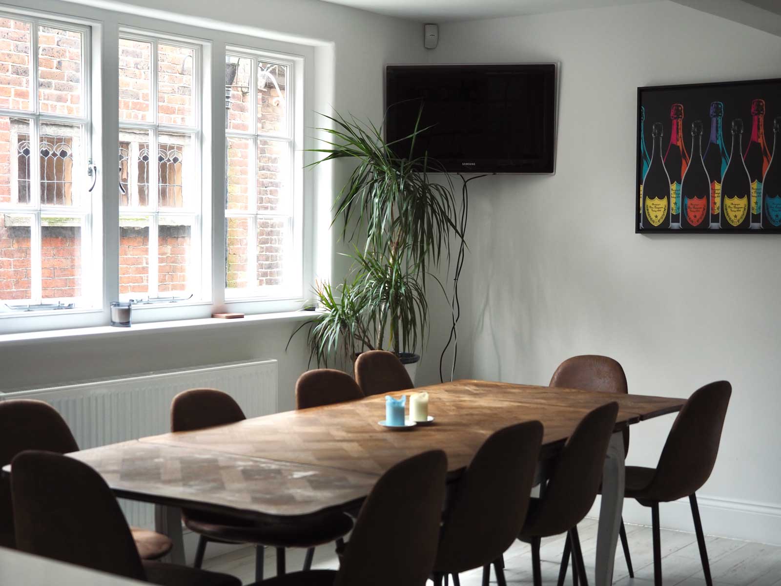dining table